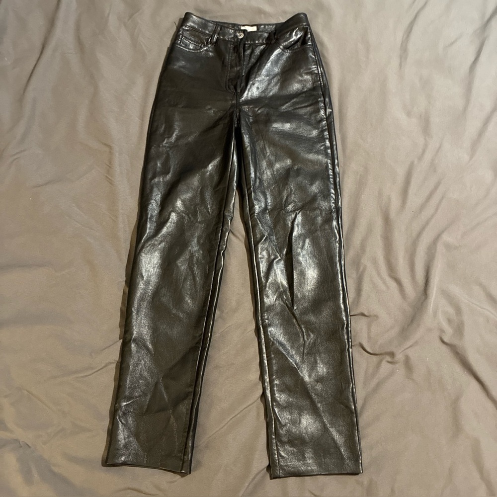 Aritzia Wilfred Pants Women 0 Black Faux Leather Melina High Rise Straight Leg
